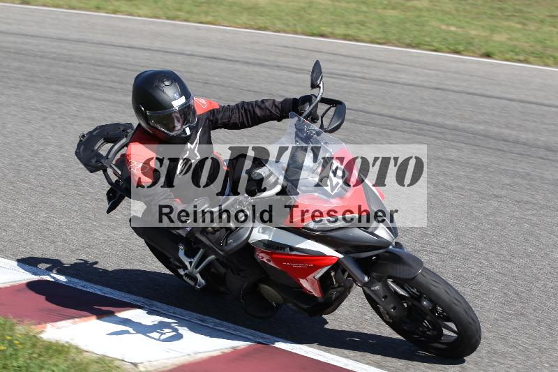 Archiv-2025/48 25.08.2025 Cornu Master School ADR/blau-bleu/26